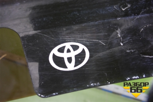 Накладка на капот мухобойка (с 2012г до 2015г) (PZ45170530ZA) для Toyota Land Cruiser (200) с 2008г (Ленд Крузер)