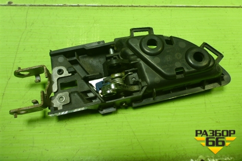 Ручка внутренняя двери передней правой для Honda CR-V(RE) с 2006-2012г (ЦРВ СРВ)