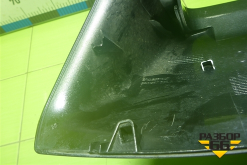 Корпус зеркала правого (8R0857523) для Audi Q7 c 2005-2015г (Ку 7)
