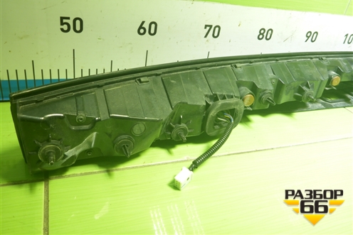 Фонарь задний центральный (605001226AA) для Jaecoo J7 с 2023-2026г (Джей7)