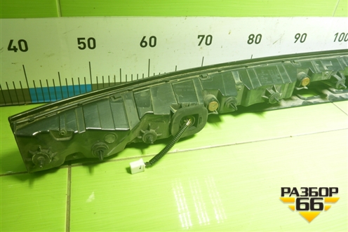 Фонарь задний центральный (605001226AA) для Jaecoo J7 с 2023-2026г (Джей7)