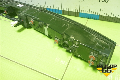 Фонарь задний центральный (605001709AA) для OMODA C7 с 2024-2026г