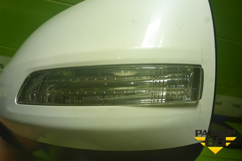 Зеркало левое электрическое (20 контактов) для Toyota Land Cruiser (200) с 2008г (Ленд Крузер)