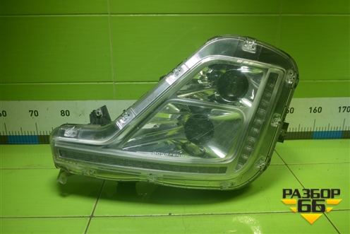 Фара левая  (Led) (3772010C6203) для Dongfeng DFH4180