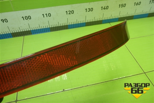 Отражатель в задний бампер левый (60U945105) для Skoda Rapid с 2020г (Рапид)