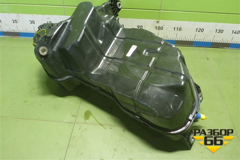 Бак системы ADBLUE (4M0131878CN) для Audi Q7 c 2015г (Ку 7)