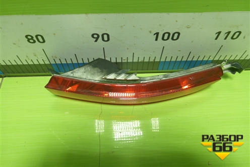 Фонарь в задний бампер правый (до 2015г) (7P6945702F) для Volkswagen Touareg с 2010-2018г (Туарег)