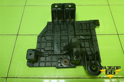 Площадка под аккумулятор (371502S000) для Hyundai ix 35 с 2010г (Ай икс 35)