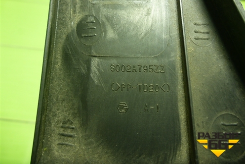 Накладка на торпедо (левая под рулём) (8002A795ZZ) для Mitsubishi ASX с 2010г (АСХ)