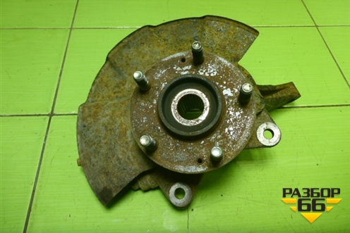 Кулак поворотный передний правый для Hyundai Tucson с 2004-2010г (Туксон)