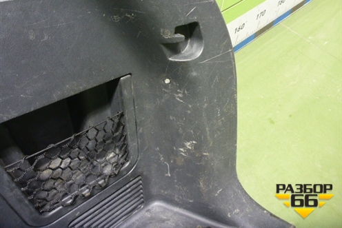 Обшивка багажника правая (нижняя часть) (857402E600) для Hyundai Tucson с 2004-2010г (Туксон)