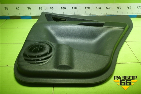Обшивка двери задней правой под электрику (833202E000) для Hyundai Tucson с 2004-2010г (Туксон)