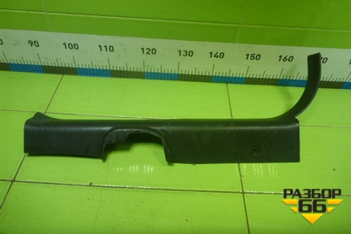 Накладка порога внутренняя переднего левого (858712E000) для Hyundai Tucson с 2004-2010г (Туксон)