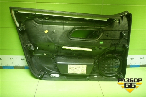 Обшивка двери передней правой под электрику (3C8867012) для Volkswagen Passat-CC с 2008г (Пассат ЦЦ)
