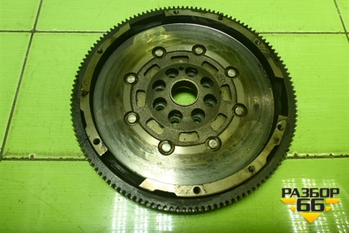 Маховик (1.8л BZB) для Volkswagen Passat-CC с 2008г (Пассат ЦЦ)