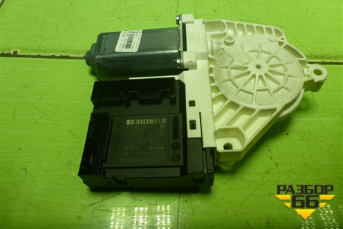 Моторчик стеклоподъёмника передний правый (3C8837462G) для Volkswagen Passat-CC с 2008г (Пассат ЦЦ)