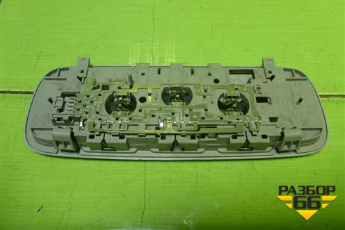 Плафон салонный центральный (3C0947291) для Volkswagen Passat-CC с 2008г (Пассат ЦЦ)