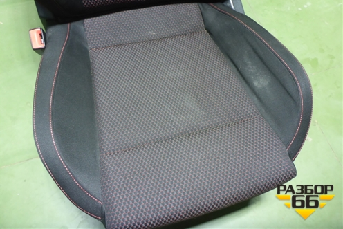 Сиденья комплект (без обогрева, без AIR BAG лифтбэк) для Skoda Rapid с 2013г (Рапид)
