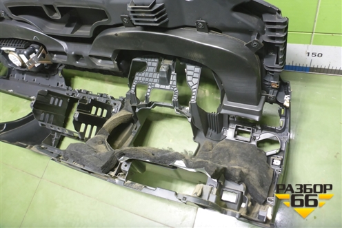 Торпедо с AIR BAG (60U857009A) для Skoda Rapid с 2013г (Рапид)