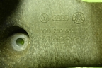 Кронштейн компрессора кондиционера (1.6л CFN) (6QD260885) для Skoda Rapid с 2013г (Рапид)