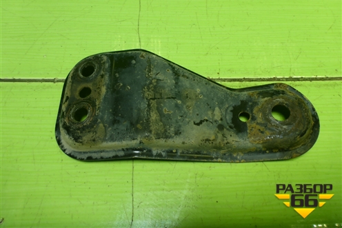 Кронштейн подрамника правый (6R0199518) для Skoda Rapid с 2013г (Рапид)