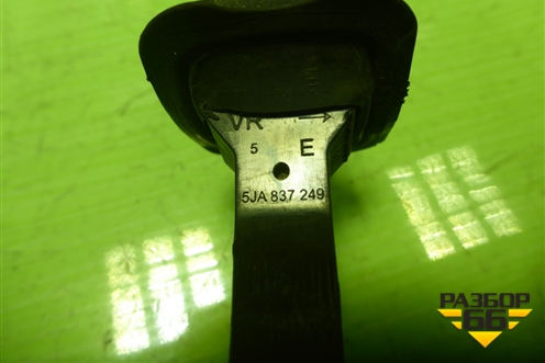 Ограничитель двери передней правой (5JA837249) для Skoda Rapid с 2013г (Рапид)