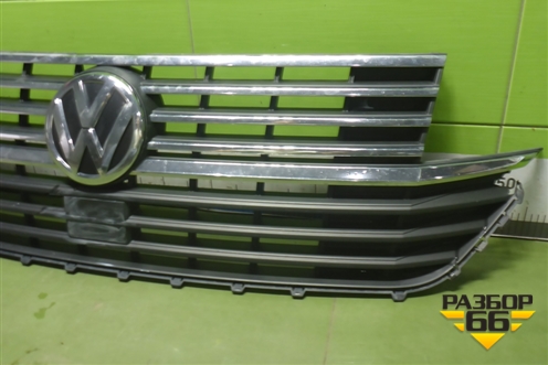 Решетка радиатора (после 2019 г) (7LA853651B) для Volkswagen Transporter T6 с 2015г (Транспортер Т6)