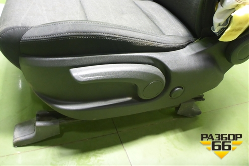 Сиденье переднее левое (под AIR BAG и подогрев) для Hyundai Tucson с 2015-2022г (Туксон)