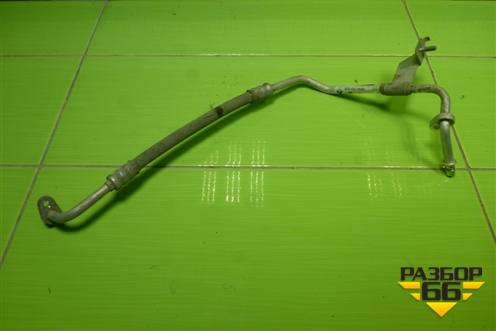 Трубка кондиционера (1.6л H4MD438) (924402763R) для Renault Logan II с 2012г (Логан)