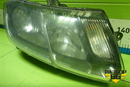 Фара правая (260105559R) для Renault Logan II с 2012г (Логан)