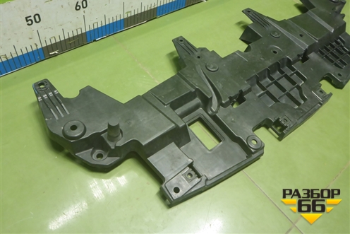 Кронштейн решетки радиатора (5509020XKZ0YA) для Haval M6 с 2021г (М6)