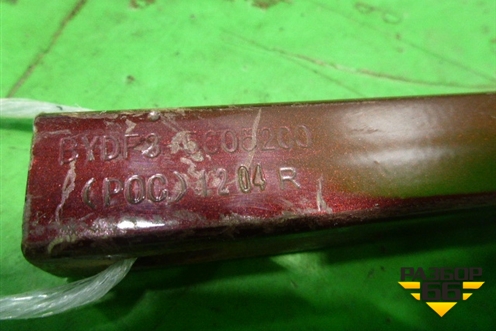 Петля крышки багажника (F35605200) для BYD F3 с 2007г (Ф3)