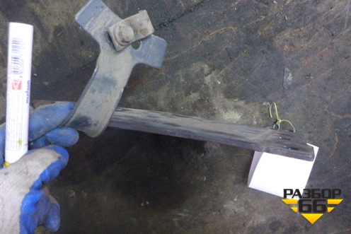 Кронштейн осушителя  (20529639) для Volvo TRUCK FH с 2008-2013г (ФШ)