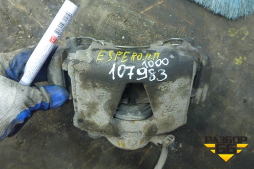 Суппорт передний правый для Daewoo Espero с 1991-1999г